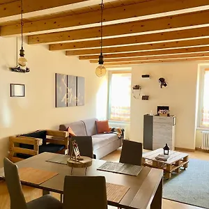 https://house-of-artist.it-lombardy.com