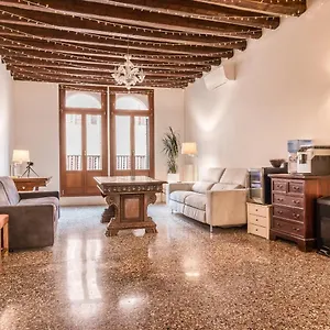 Palazzo Daponte Guest house Venice