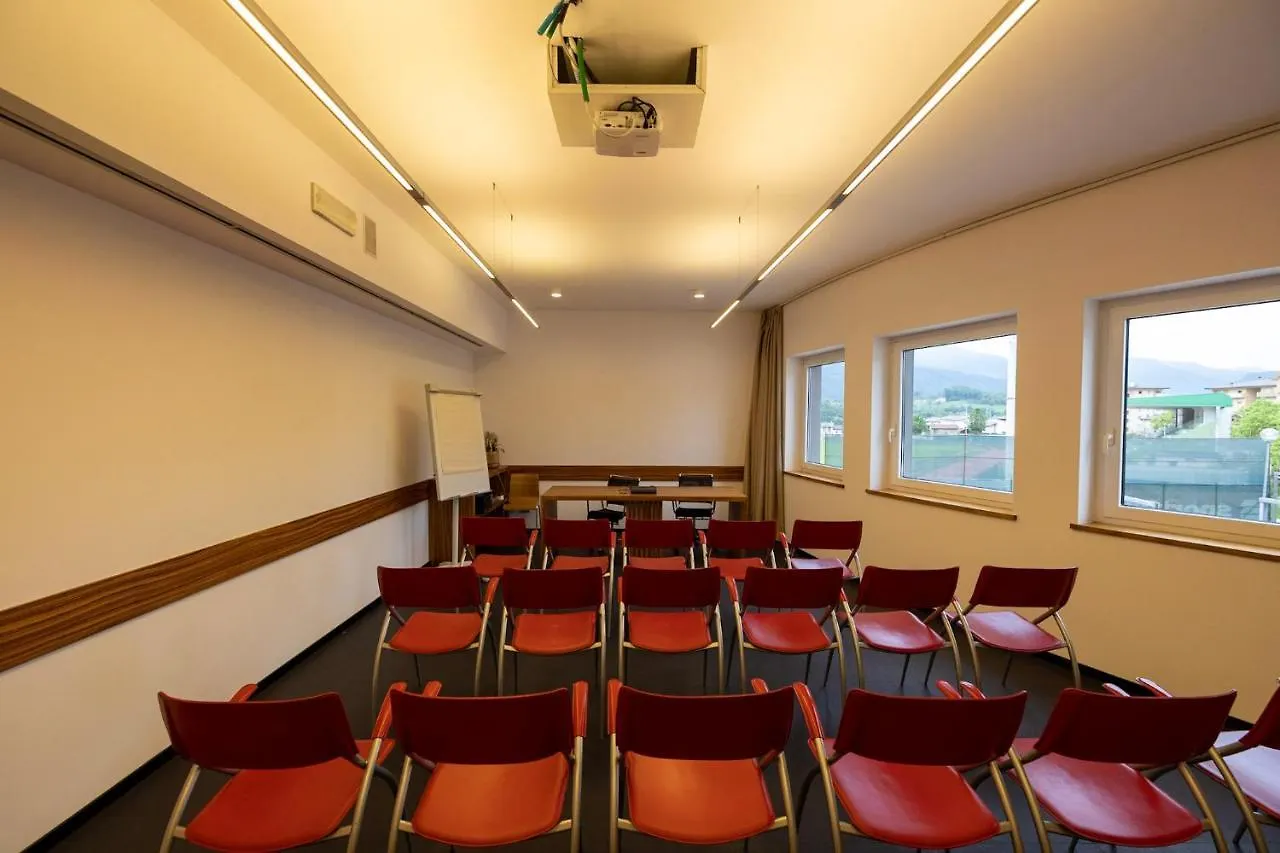 Hotel Europa Belluno 4*,